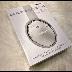 SOLD New BOSE Quiet comfort 35 Noise cancel